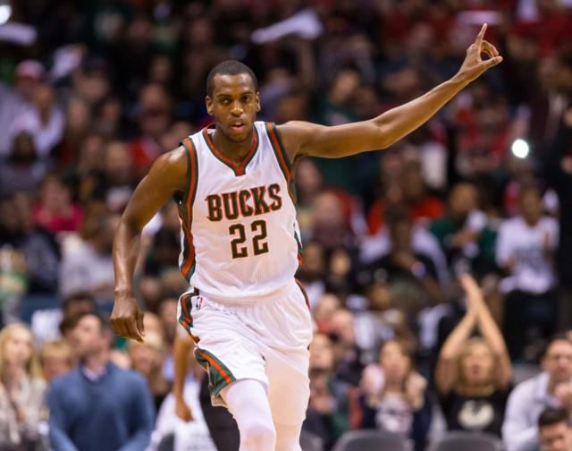 1671617145614058929.jpg https___hoopshabit.com_files_2015_05_khris-middleton-nba-playoffs-chicago-bulls-milwaukee-bucks.jpg
